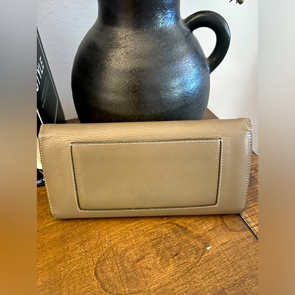 CELINE Continental Long Wallet - Picture 5 of 10